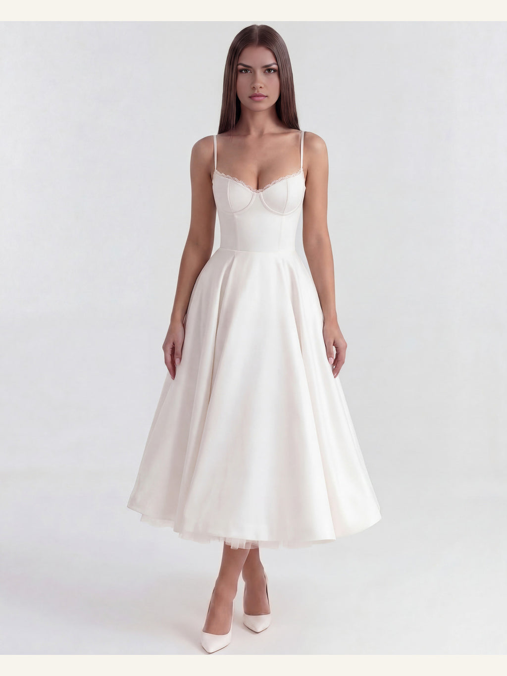 Selene | Elegant midikjole i satin