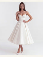 Selene | Elegant midikjole i satin